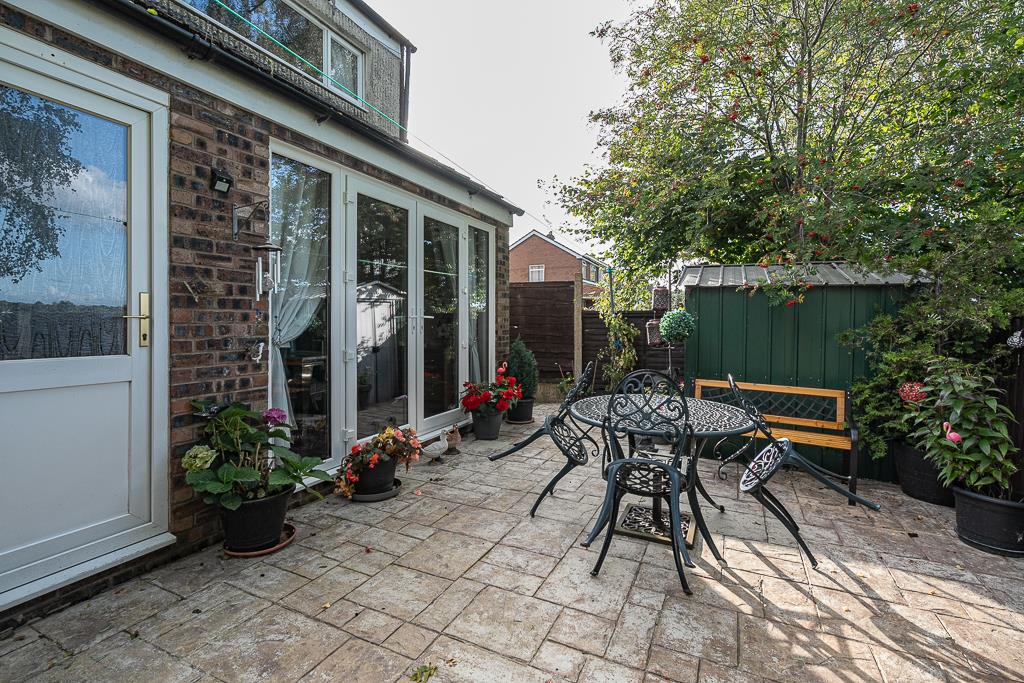 Nixon Drive, Winsford CW Estate Agents